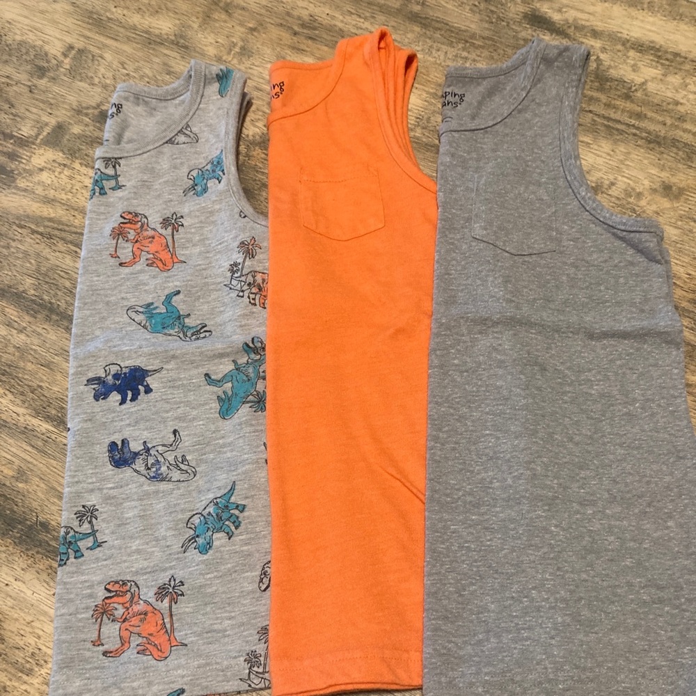 Boys tank lot, size 7